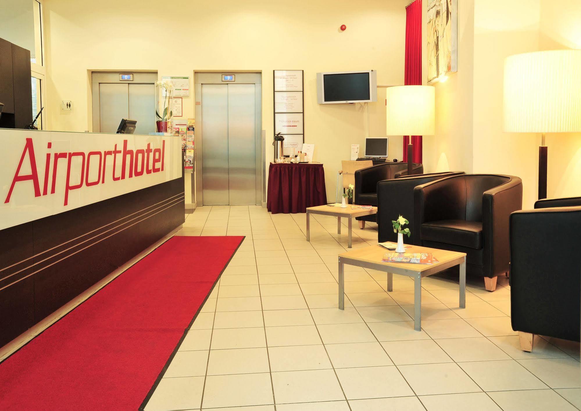 Airporthotel Berlin-Adlershof Exterior foto